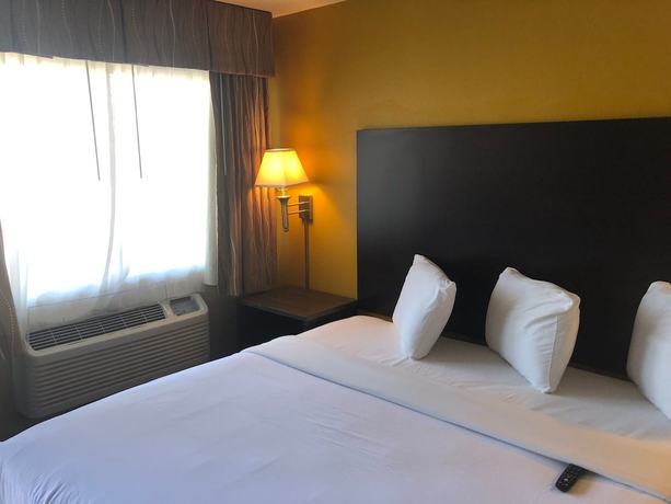 Imagen de la habitación del Hotel Howard Johnson by Wyndham Odessa TX. Foto 11