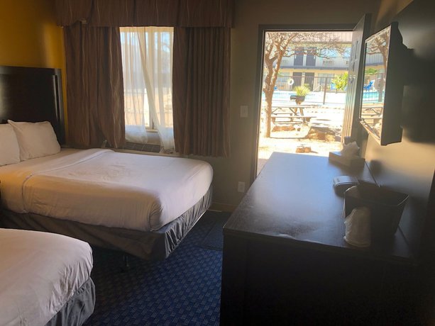Imagen de la habitación del Hotel Howard Johnson by Wyndham Odessa TX. Foto 16