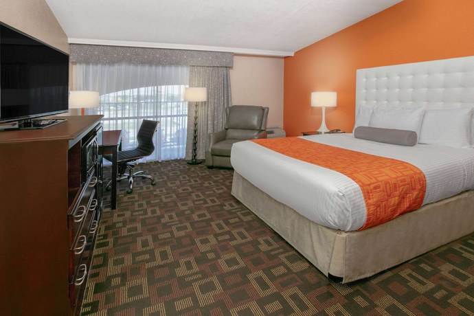Imagen de la habitación del Hotel Howard Johnson by Wyndham Oklahoma City Airport/ Fairgrounds. Foto 10