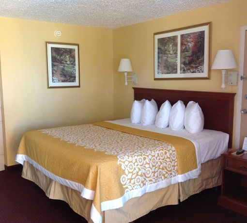 Imagen de la habitación del Hotel Howard Johnson by Wyndham Orlando/International Drive. Foto 2