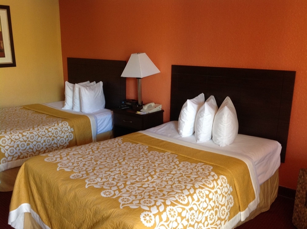 Imagen de la habitación del Hotel Howard Johnson by Wyndham Orlando/International Drive. Foto 5