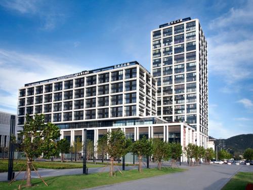 Imagen general del Hotel Howard Johnson by Wyndham Parkland Hotel Dalian. Foto 11