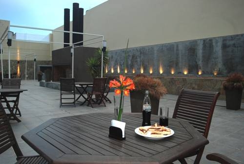 Imagen general del Hotel Howard Johnson by Wyndham Plaza Jujuy. Foto 2