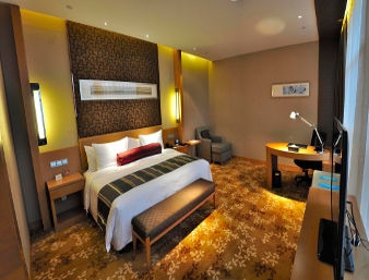 Imagen de la habitación del Hotel Howard Johnson by Wyndham Puhui Plaza Chongqing. Foto 4