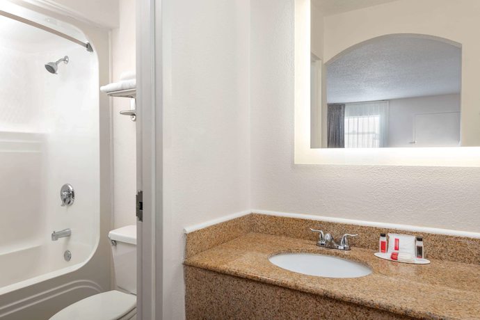 Imagen de la habitación del Hotel Howard Johnson by Wyndham Rock Hill. Foto 13