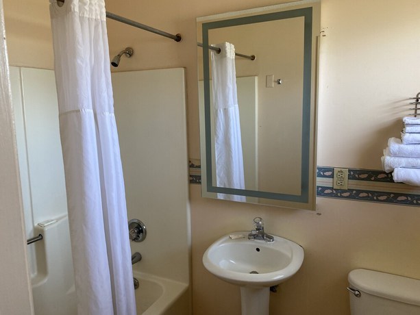 Imagen de la habitación del Hotel Howard Johnson by Wyndham Sebring. Foto 10