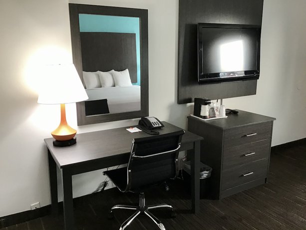 Imagen de la habitación del Hotel Howard Johnson by Wyndham Spokane. Foto 14