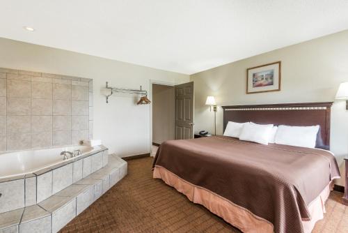 Imagen de la habitación del Hotel Howard Johnson by Wyndham Springfield. Foto 6