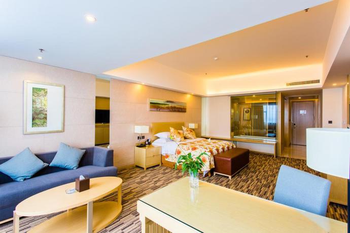 Imagen de la habitación del Hotel Howard Johnson by Wyndham Tianmu Lake Plaza Liyang. Foto 12
