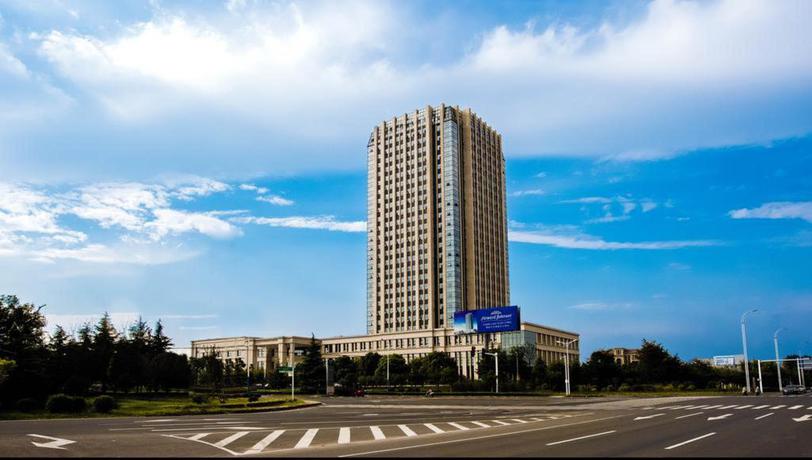 Imagen general del Hotel Howard Johnson by Wyndham Tianmu Lake Plaza Liyang. Foto 8