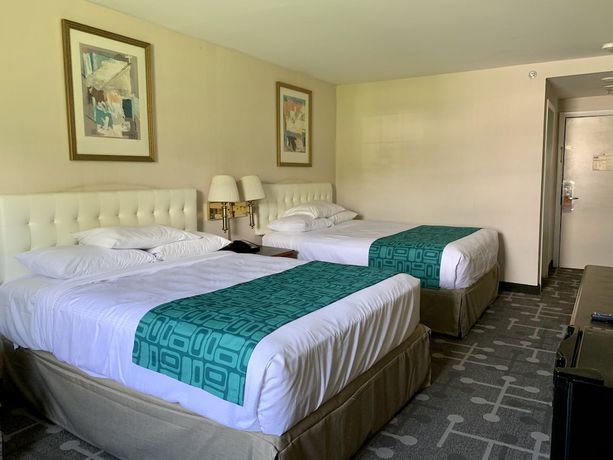 Imagen de la habitación del Hotel Howard Johnson by Wyndham Williamstown. Foto 9