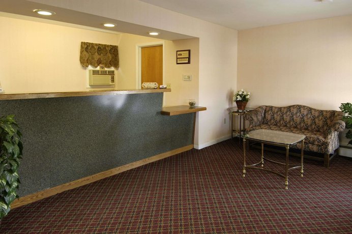 Imagen de los interiores del Hotel Howard Johnson by Wyndham Williamstown. Foto 19
