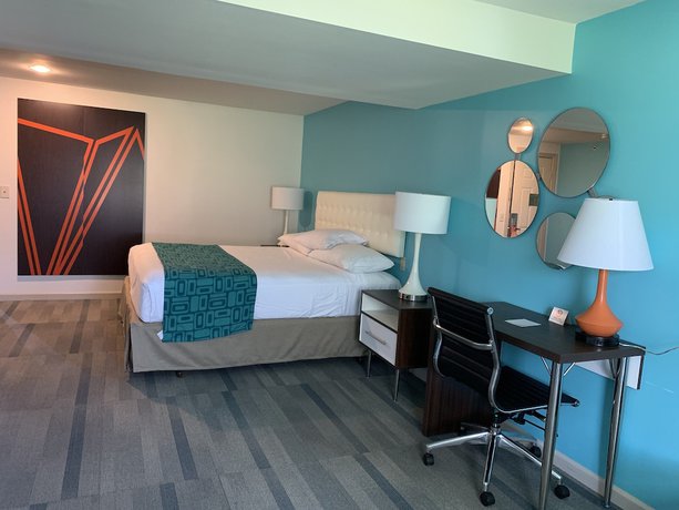 Imagen de la habitación del Hotel Howard Johnson by Wyndham Williamstown. Foto 10
