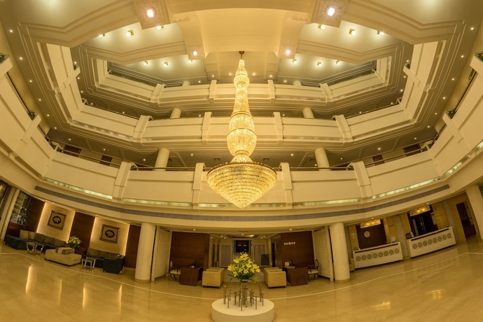 Imagen de los interiores del Hotel Howard Plaza - The Fern Agra. Foto 18