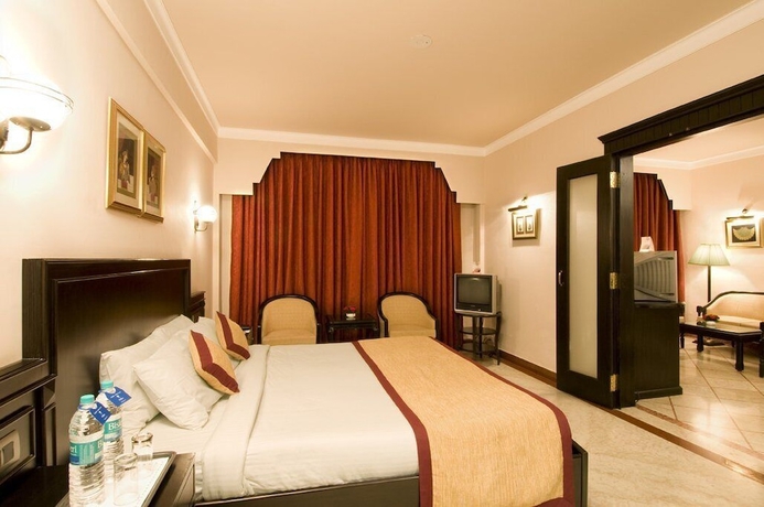 Imagen de la habitación del Hotel Howard Plaza - The Fern Agra. Foto 15