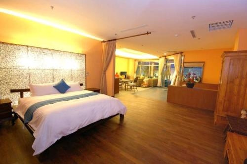 Imagen de la habitación del Hotel Howard Villa. Foto 9