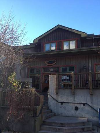 Imagen de la habitación del Hotel Howe Sound Inn and Brewing Company. Foto 2