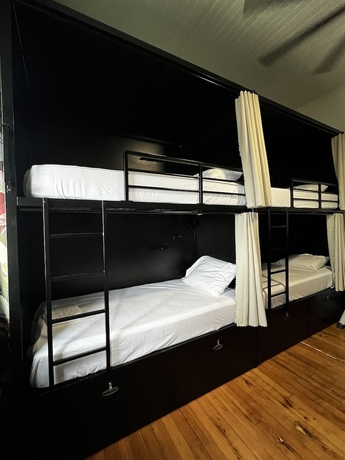 Imagen de la habitación del Hotel Howzit Hostels Hawaii. Foto 9