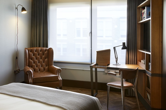 Imagen de la habitación del Hotel Hoxton. Foto 8