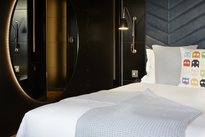 Imagen de la habitación del Hotel Hoxton. Foto 12