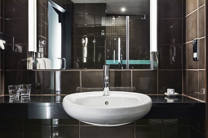 Imagen de la habitación del Hotel Hoxton. Foto 14