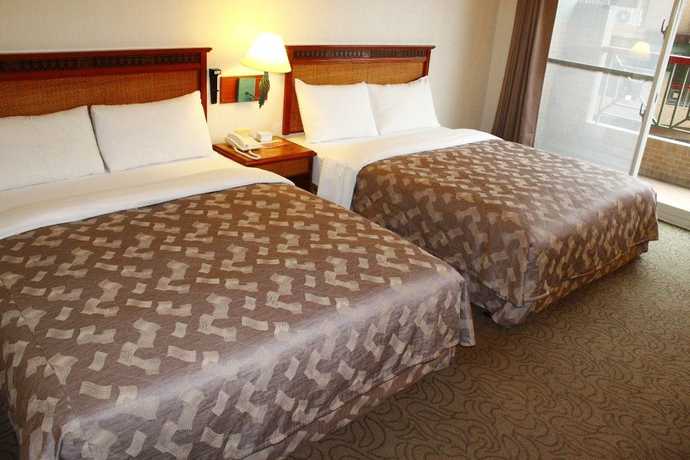 Imagen de la habitación del Hotel Hoya Hot Springs. Foto 8