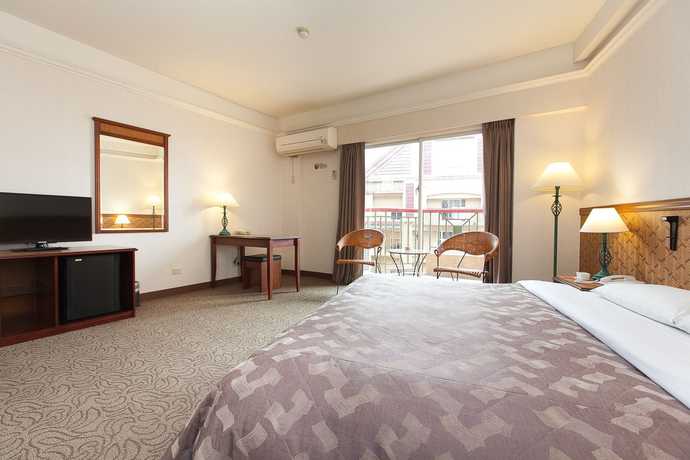 Imagen de la habitación del Hotel Hoya Hot Springs. Foto 15