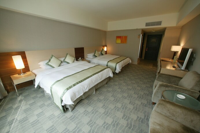 Imagen de la habitación del Hotel Hoya Hot Springs Resort And Spa. Foto 18