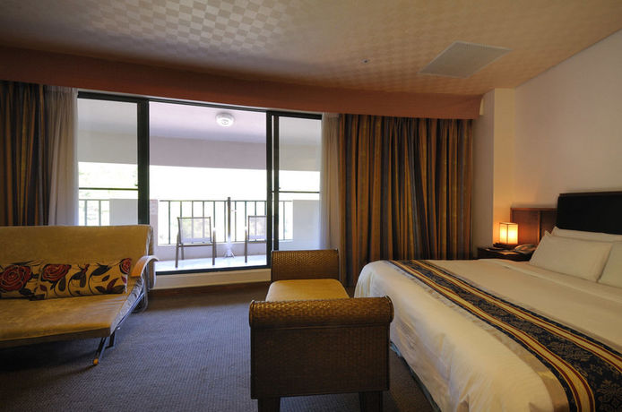 Imagen de los exteriores del Hotel Hoya Resort Wuling. Foto 16