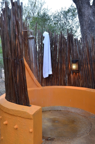 Imagen de la habitación del Hotel Hoyo Hoyo Safari Lodge. Foto 7