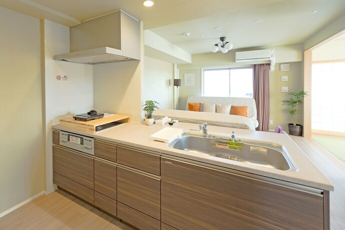 Imagen de la habitación del Hotel Hoyou Suite Residence Osaka Ashiharabashi Station Front. Foto 14