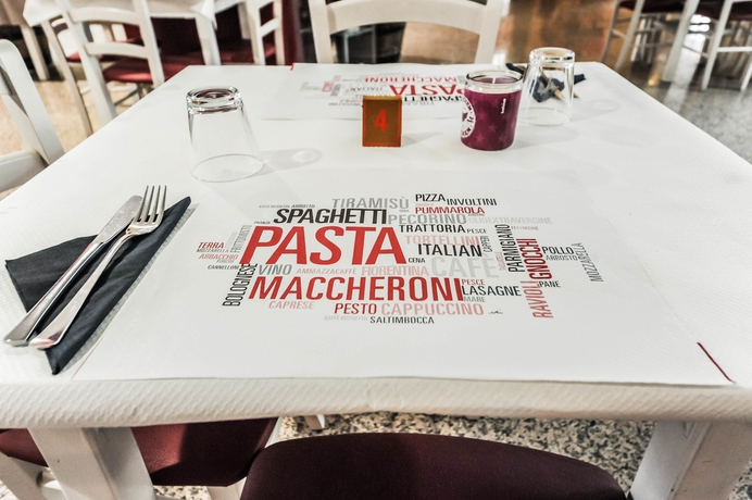 Imagen del bar/restaurante del Hotel Hp Fly Bologna. Foto 7