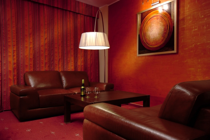 Imagen de los interiores del Hotel Hp Park Plaza Wroclaw. Foto 10