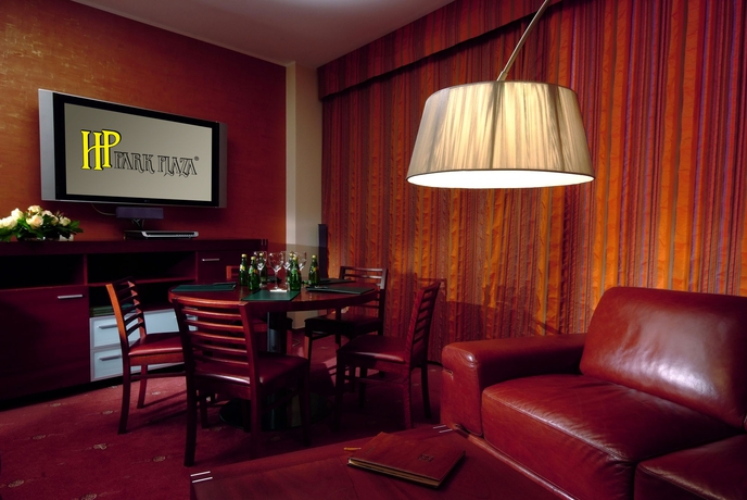 Imagen de los interiores del Hotel Hp Park Plaza Wroclaw. Foto 11