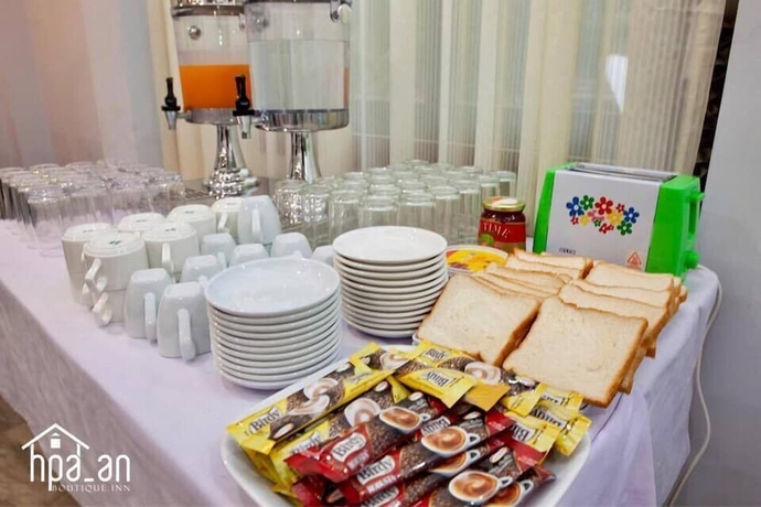 Imagen del bar/restaurante del Hotel Hpa An Boutique Inn. Foto 2