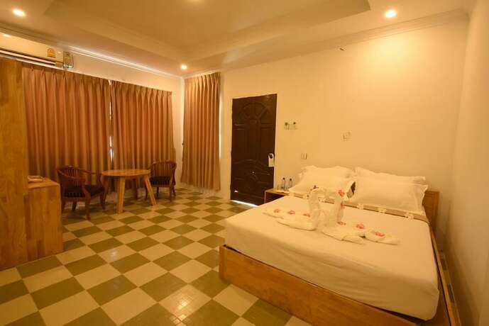 Imagen de la habitación del Hotel Hpa An Breeze. Foto 17