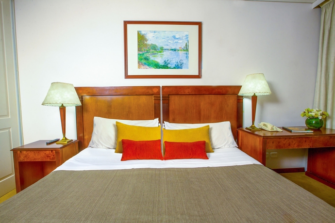 Imagen de la habitación del Hotel Hr Esmeralda Luxor. Foto 6