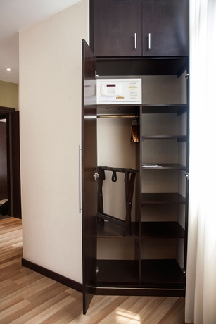 Imagen de la habitación del Hotel Hr Luxor Buenos Aires. Foto 8