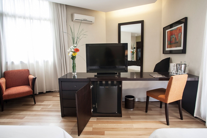 Imagen de la habitación del Hotel Hr Luxor Buenos Aires. Foto 9