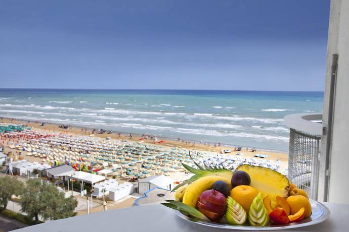 Imagen de la habitación del Hotel Hr Senigallia. Foto 5