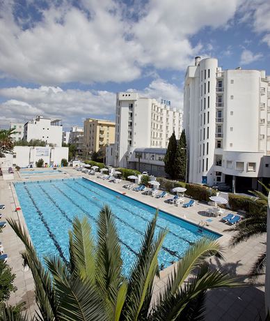 Imagen de la piscina del Hotel Hr Senigallia. Foto 16