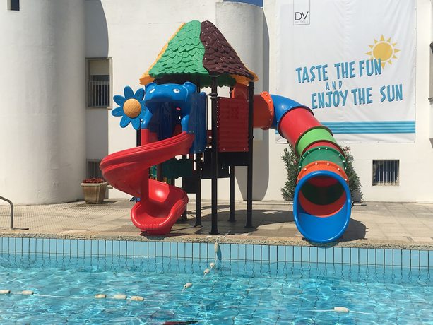 Imagen de la piscina del Hotel Hr Senigallia. Foto 18