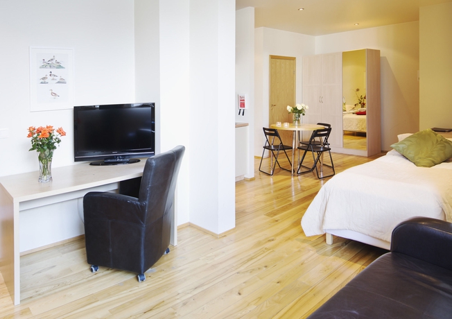 Imagen de la habitación del Hotel Hraun. Foto 7