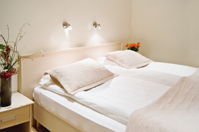 Imagen de la habitación del Hotel Hraun. Foto 8