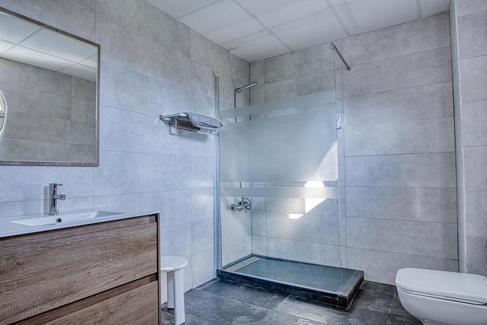 Imagen de la habitación del Hotel Hrbonavista. Foto 4