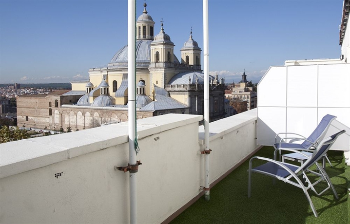 Imagen de la habitación del Hotel Hrc. Foto 9