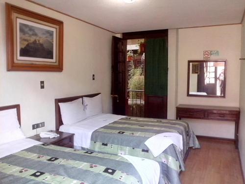 Imagen de la habitación del Hotel Hrd 2000. Foto 7