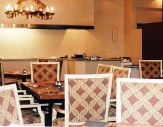 Imagen del bar/restaurante del Hotel Hs Hotsson Smart Value Tampico. Foto 2