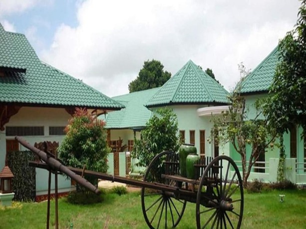 Imagen de los exteriores del Hotel Hsaung Thazin Nay Pyi Taw. Foto 12