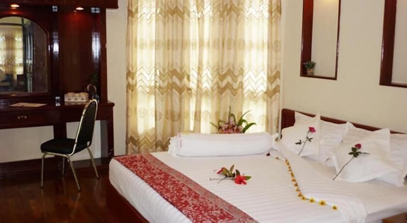 Imagen de la habitación del Hotel Hsaung Thazin Nay Pyi Taw. Foto 8